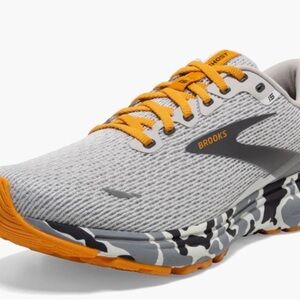 Brooks Ghost 15 Running Shoes in Gray and Orange